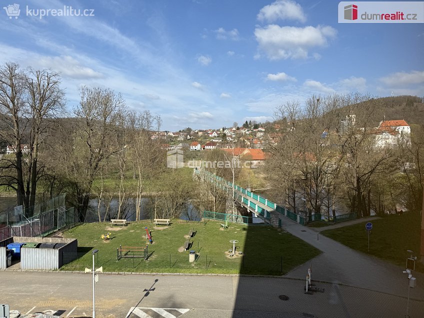 Prodej bytu 2+1 56 m^2 Školská, Sázava 
