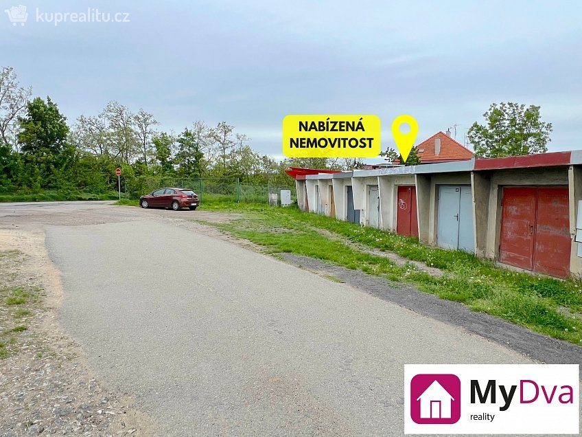 Pronájem  garáže 16 m^2 Suchohrdelská, Znojmo 