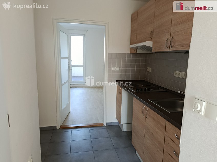 Pronájem bytu 2+kk 42 m^2 Novgorodská, Praha 10 