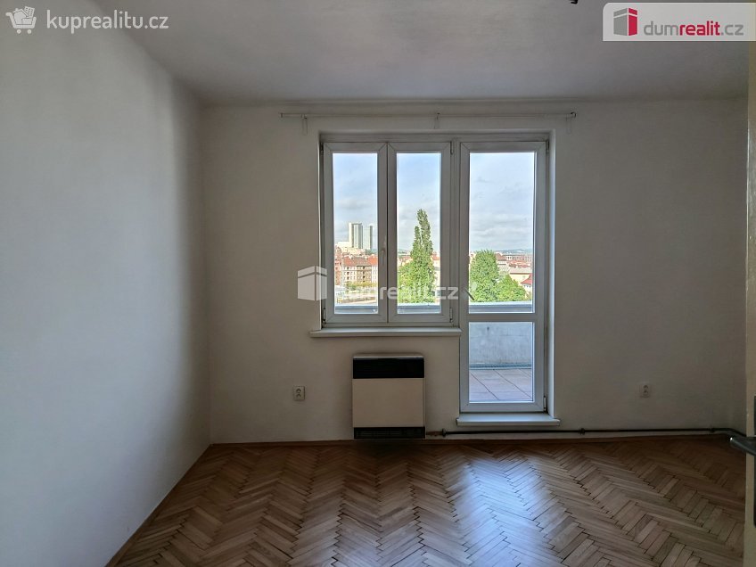 Pronájem bytu 2+kk 42 m^2 Novgorodská, Praha 10 