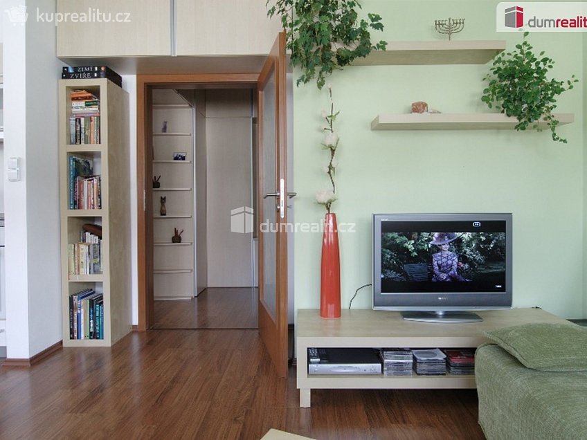 Pronájem bytu 1+kk 48 m^2 Hořínecká, Praha-Ďáblice 