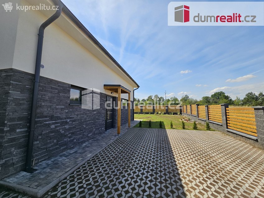 Prodej  rodinného domu 159 m^2 V zahradách, Ruda 