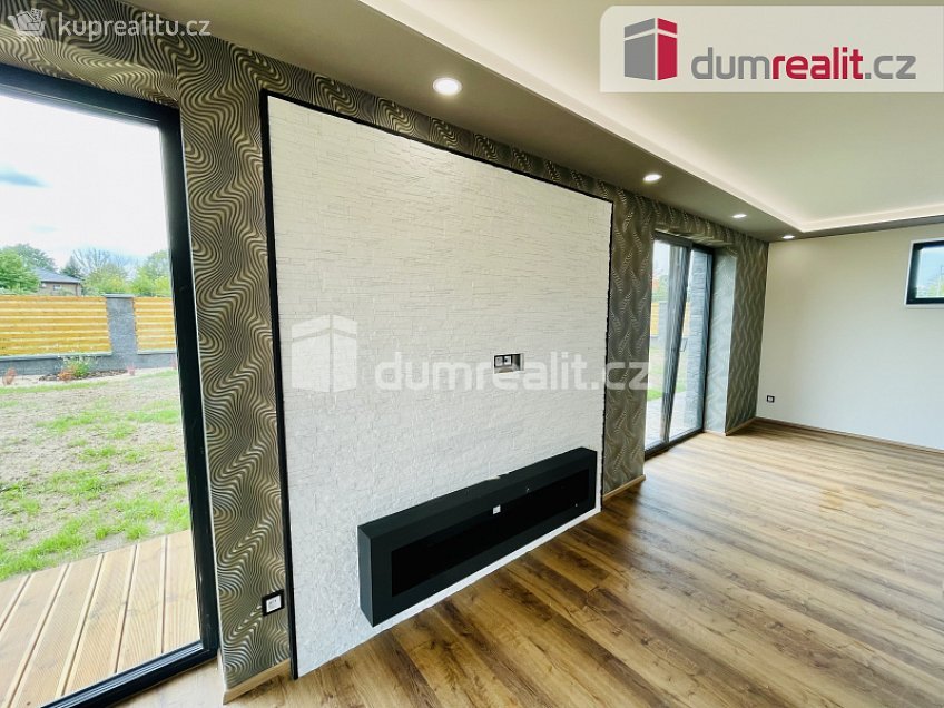 Prodej  rodinného domu 159 m^2 V zahradách, Ruda 