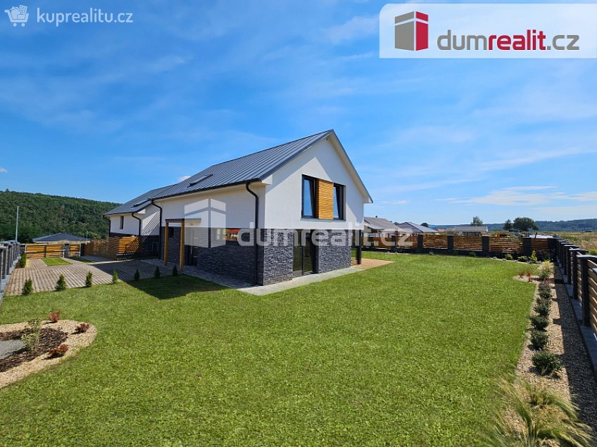 Prodej  rodinného domu 159 m^2 V zahradách, Ruda 