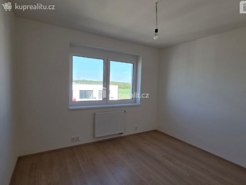 Pronájem bytu 3+kk 65 m^2 Ovesná, Hořovice 