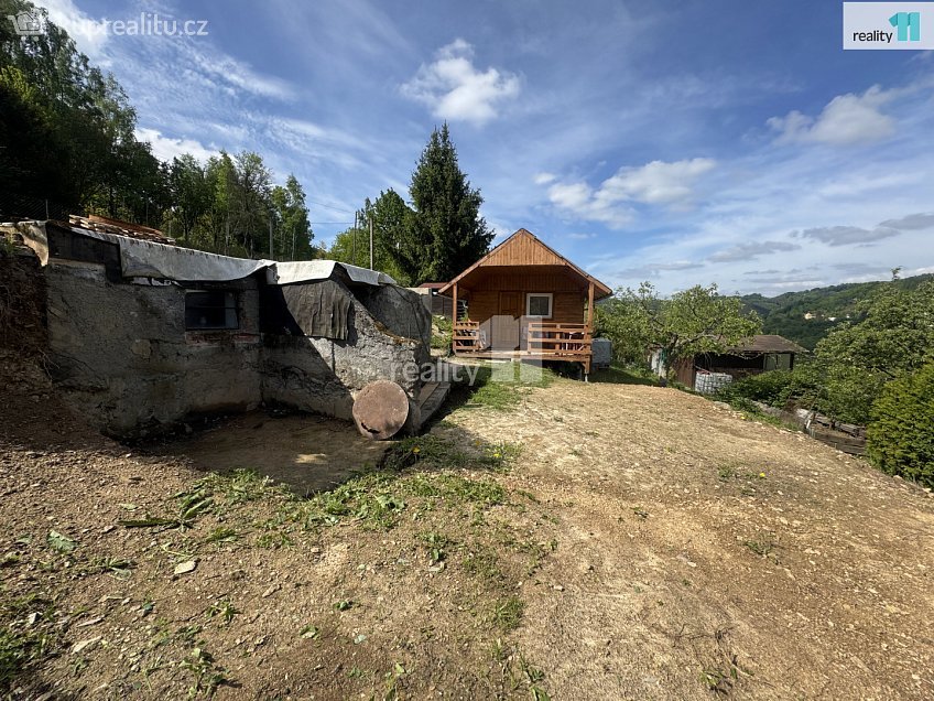 Prodej  chalupy 302 m^2 Líšný, Líšný 