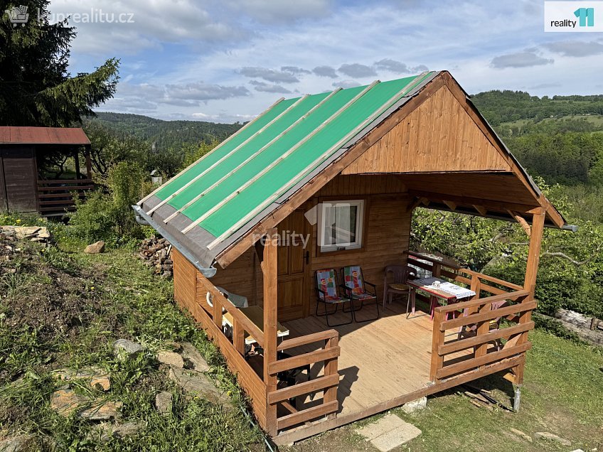 Prodej  chalupy 302 m^2 Líšný, Líšný 
