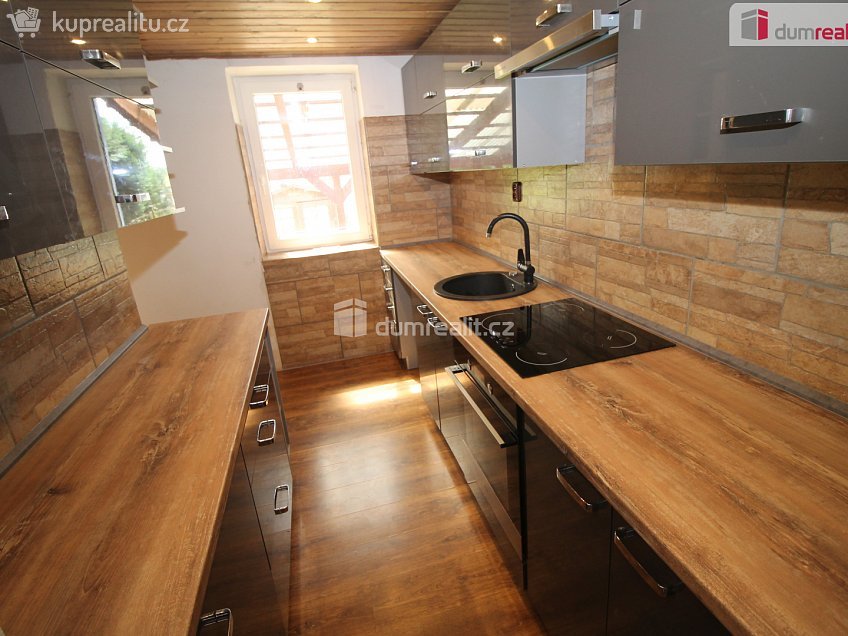 Prodej  rodinného domu 120 m^2 Krajková, Krajková 