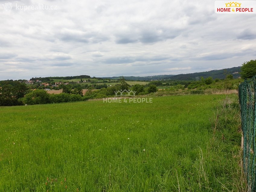 Prodej  stavebního pozemku 1196 m^2 Lešany, Lešany 