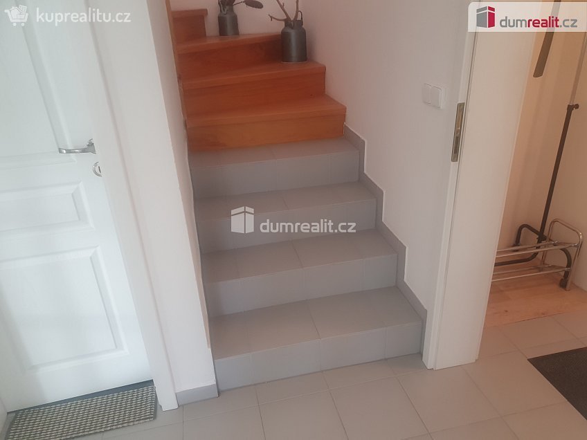 Pronájem  rodinného domu 140 m^2 Arnoltice, Arnoltice 