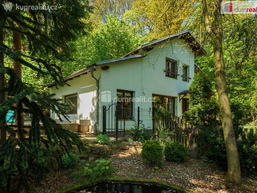 Prodej  ubytovacího zařízení 470 m^2 Údolí, Dubí 