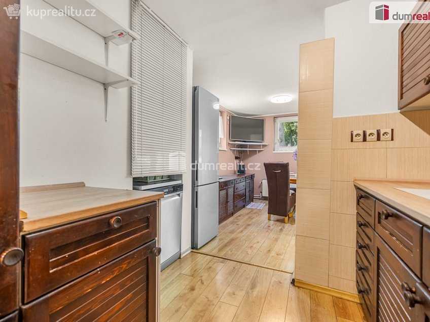Prodej  ubytovacího zařízení 470 m^2 Údolí, Dubí 