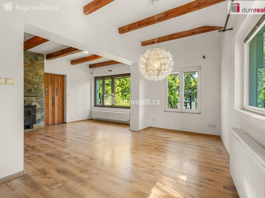 Prodej  ubytovacího zařízení 470 m^2 Údolí, Dubí 