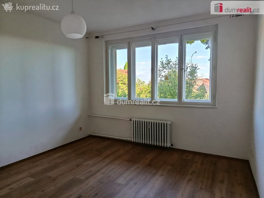 Pronájem bytu 2+1 80 m^2 Kouřimská, Praha 3 
