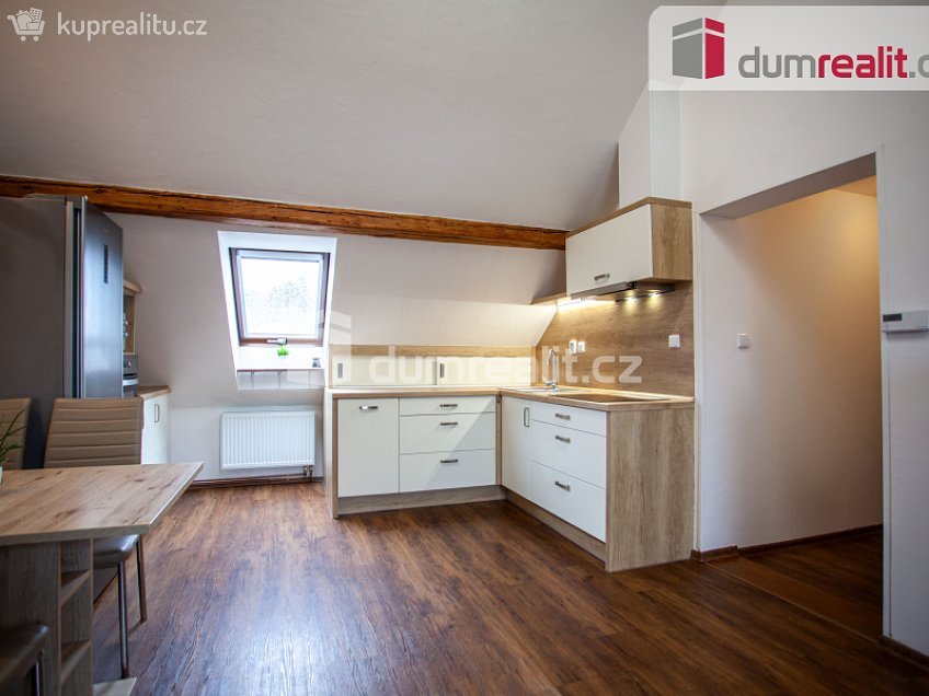 Prodej bytu 3+kk 63 m^2 U Sudárny, Hluboká nad Vltavou 