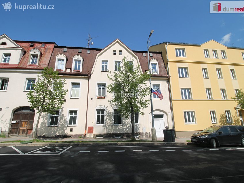 Prodej bytu 2+1 82 m^2 Chebská, Aš 
