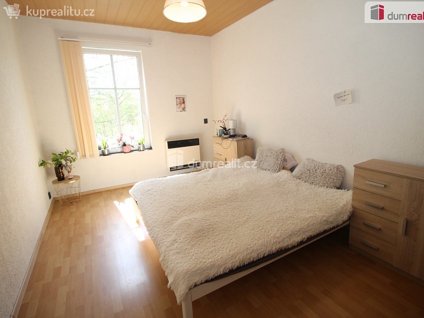 Prodej bytu 2+1 82 m^2 Chebská, Aš 