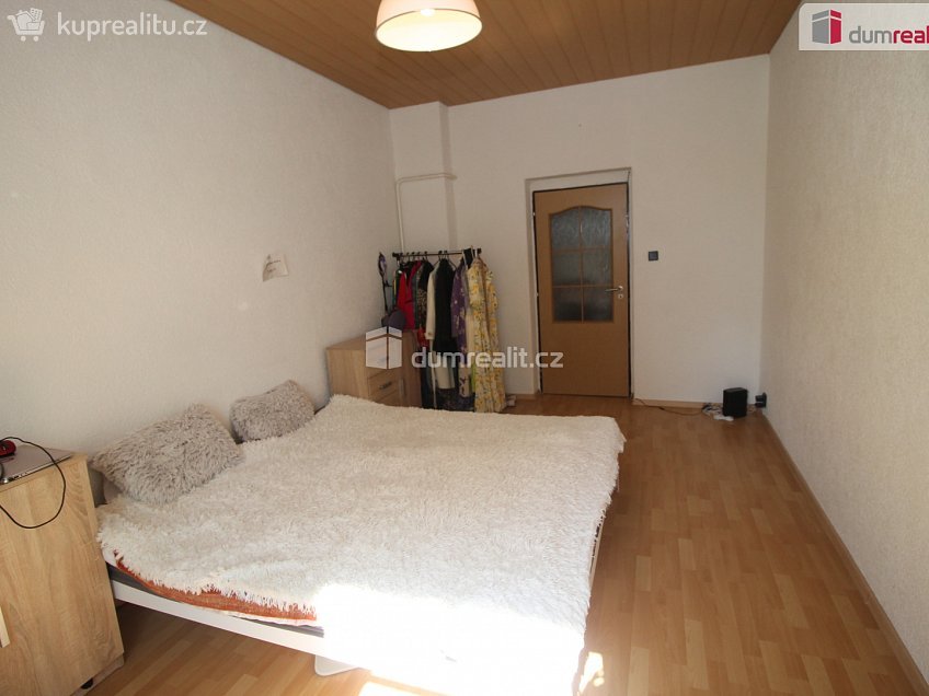 Prodej bytu 2+1 82 m^2 Chebská, Aš 