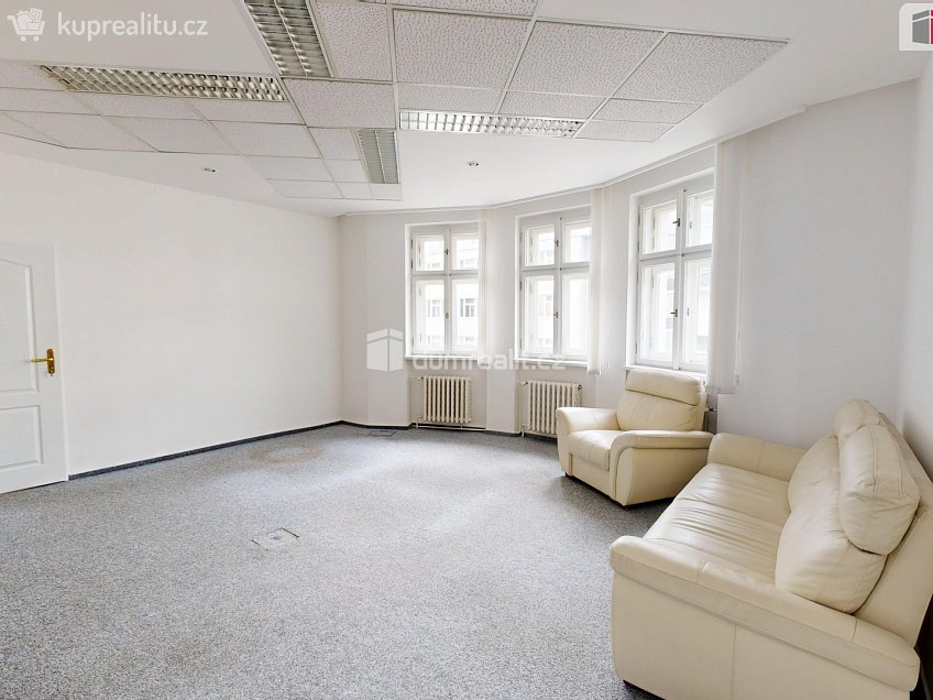 Pronájem  kanceláře 26 m^2 Nádražní, Ostrava 