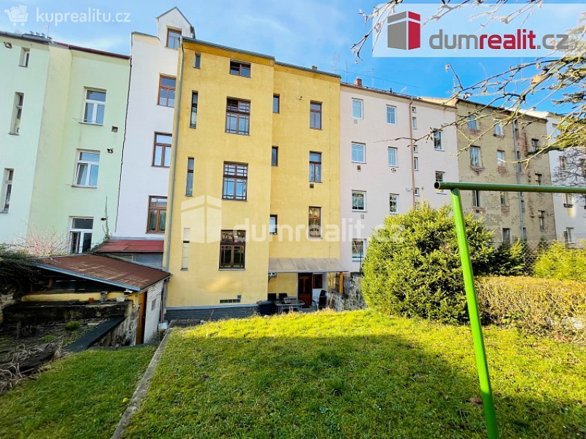 Pronájem bytu 2+1 60 m^2 El. Krásnohorské, Děčín 
