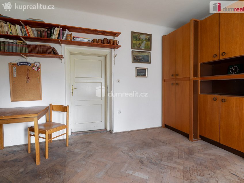 Prodej  rodinného domu 194 m^2 Boční II, Praha 4 