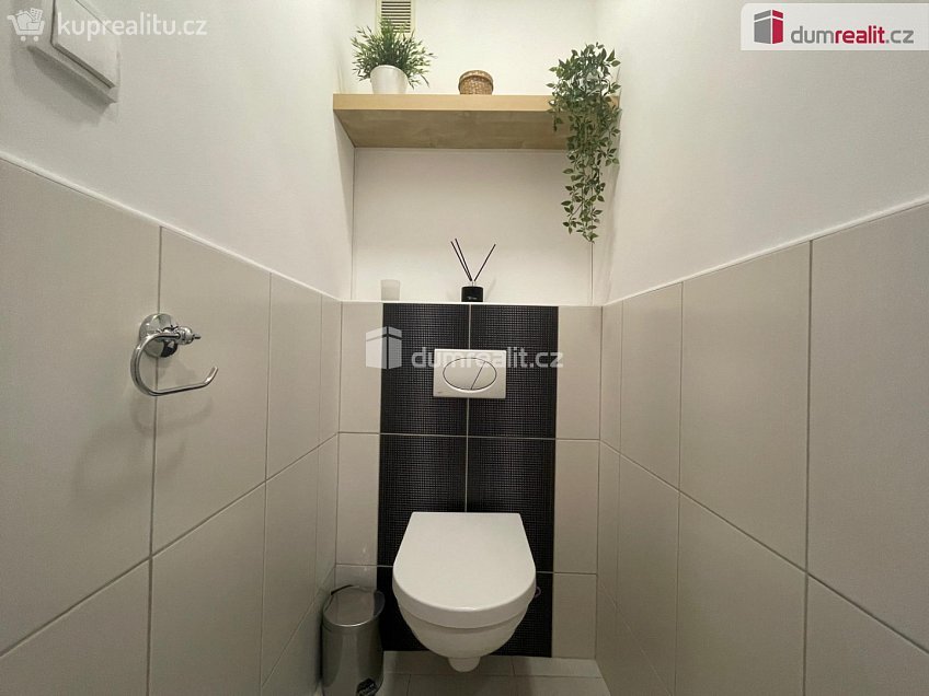 Prodej bytu 3+kk 70 m^2 Edvarda Beneše, Opava 