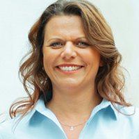 Anita Bebr