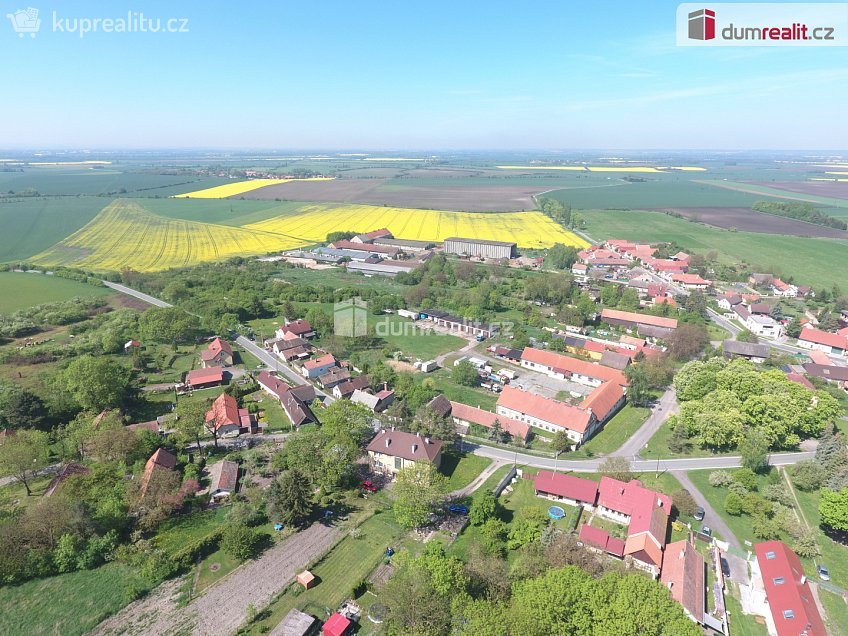 Prodej bytu 3+1 80 m^2 Podmoky, Podmoky 
