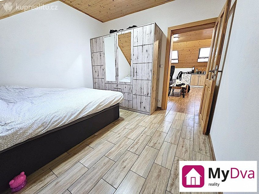 Prodej bytu 3+kk 64 m^2 Poštovní, Znojmo 
