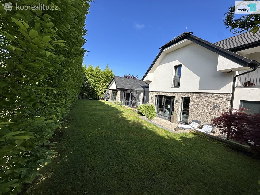 Prodej  rodinného domu 152 m^2 Sluštice, Sluštice 