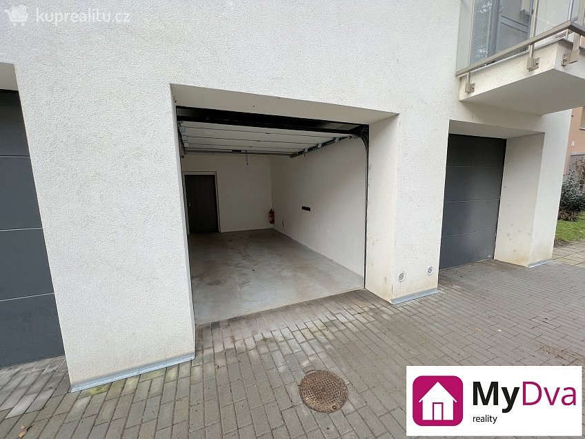 Pronájem bytu 2+kk 60 m^2 Gagarinova, Znojmo 