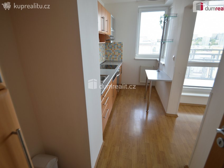 Pronájem bytu 3+kk 86 m^2 Melodická, Praha 13 