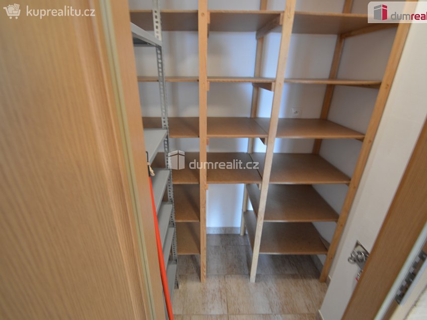 Pronájem bytu 3+kk 86 m^2 Melodická, Praha 13 