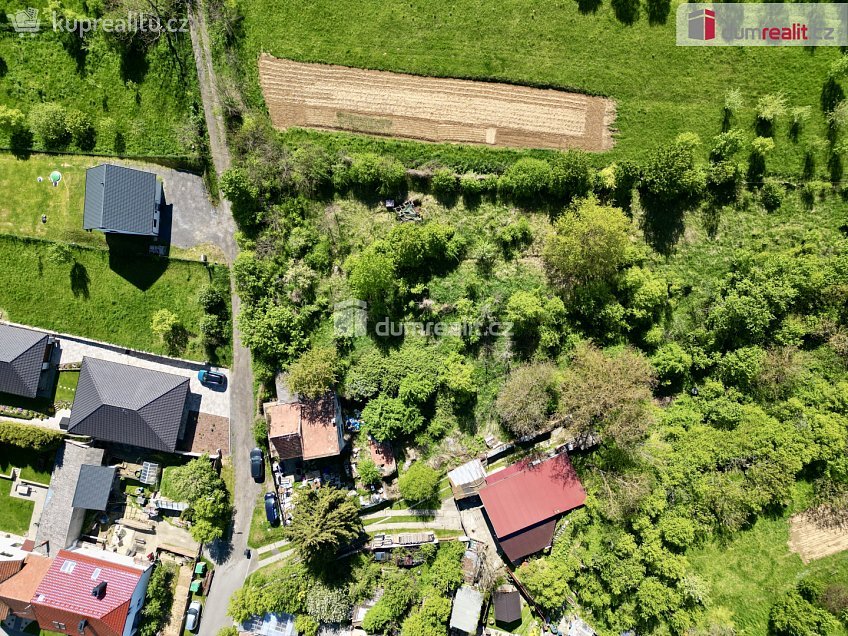 Prodej  stavebního pozemku 1411 m^2 Jalubí, Jalubí 