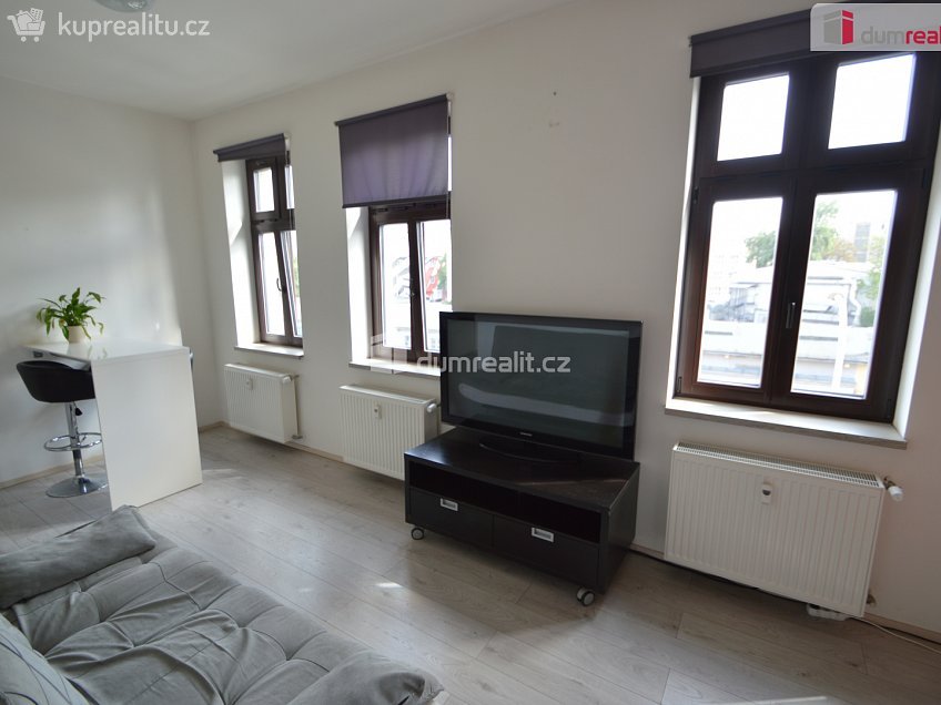 Prodej bytu 1+kk 34 m^2 Jankovcova, Praha 7 