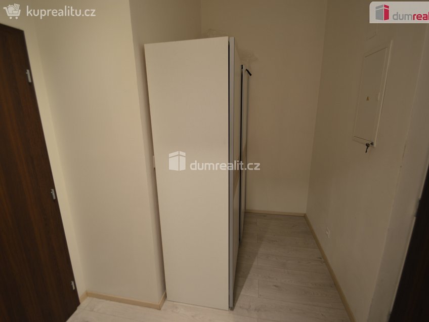 Prodej bytu 1+kk 34 m^2 Jankovcova, Praha 7 