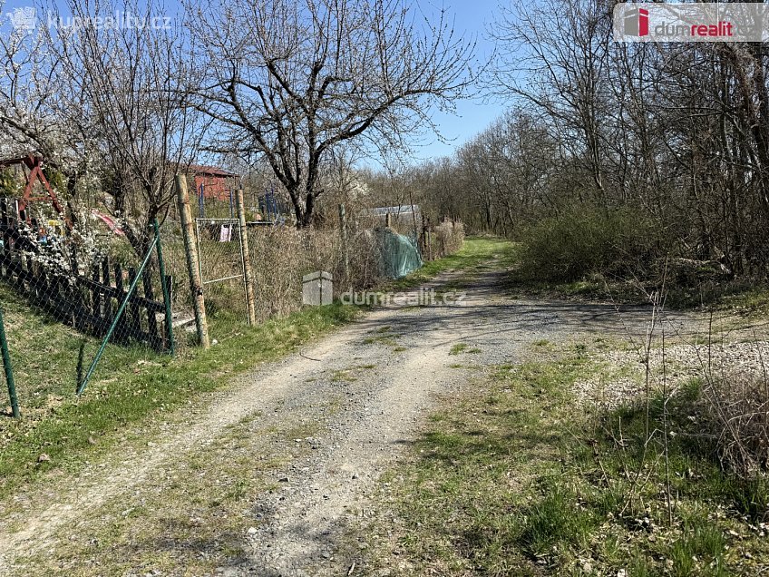 Pronájem  zahrady 443 m^2 Školní, Nelahozeves 