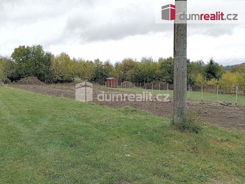 Prodej  stavebního pozemku 1247 m^2 Drahkov, Drahkov 