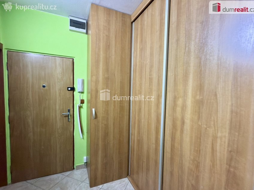 Pronájem bytu 3+1 68 m^2 Tolstého, Ústí nad Labem 