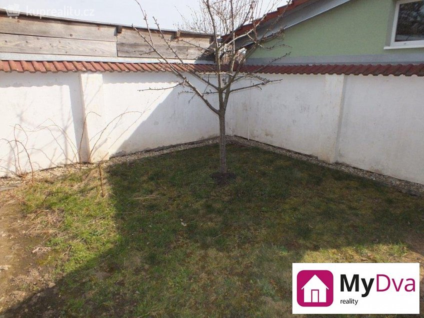 Pronájem bytu 1+1 42 m^2 Oblekovická, Znojmo 
