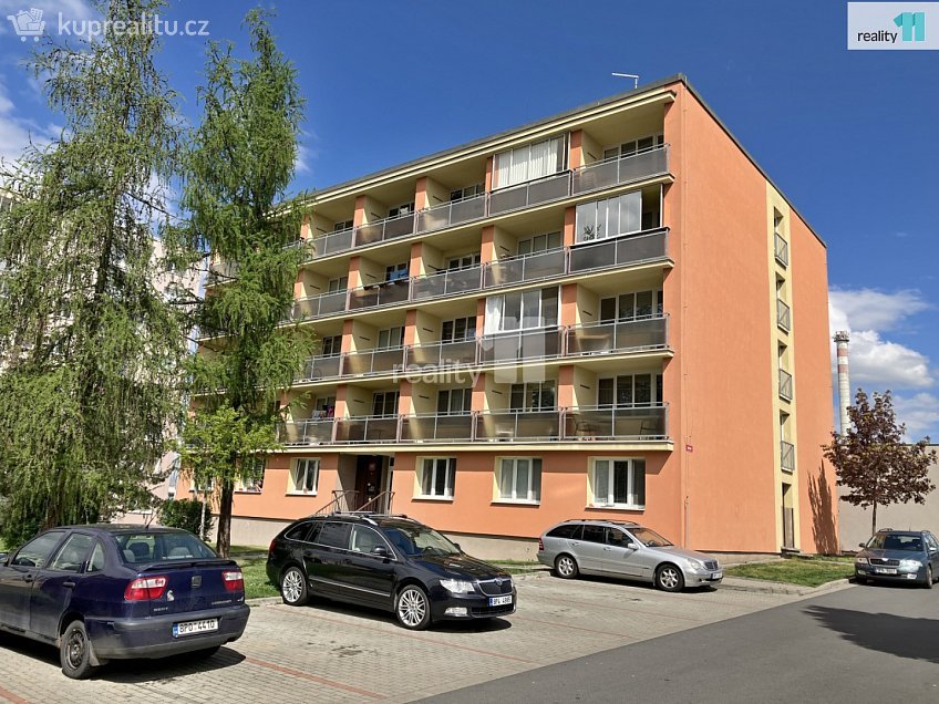Pronájem bytu 1+kk 24 m^2 Sokolovská, Dobřany 