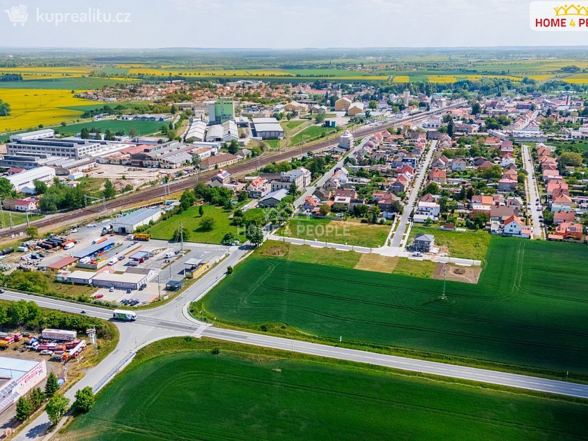 Prodej  stavebního pozemku 587 m^2 Dělnická, Pečky 