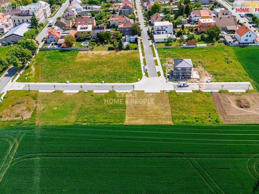 Prodej  stavebního pozemku 587 m^2 Dělnická, Pečky 