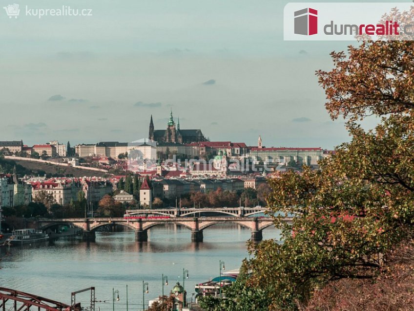 Pronájem bytu 1+1 31 m^2 Štětkova, Praha 4 