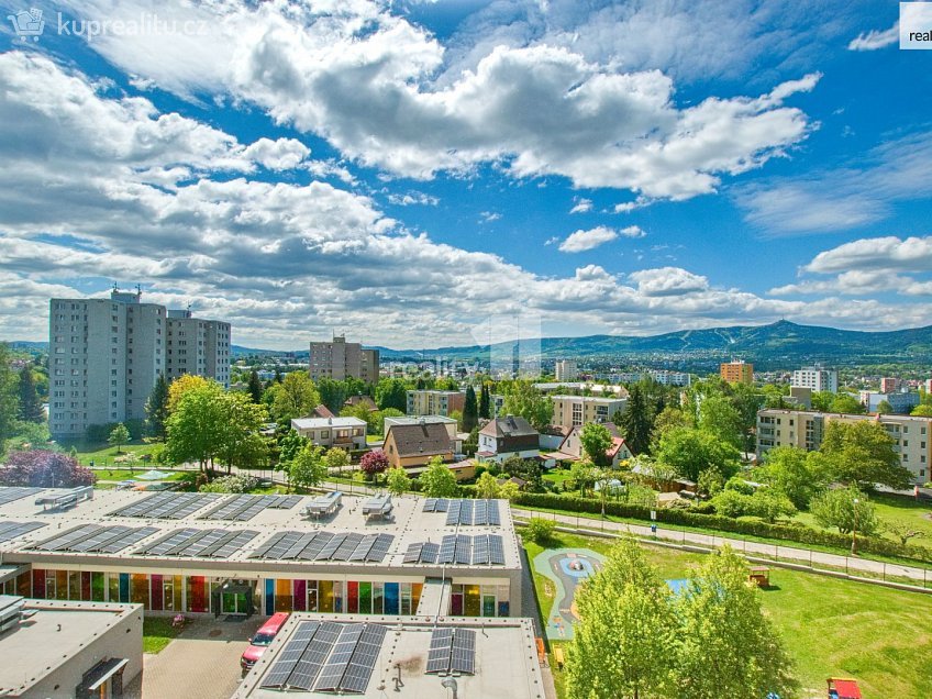 Pronájem bytu 3+1 80 m^2 Na Pískovně, Liberec 