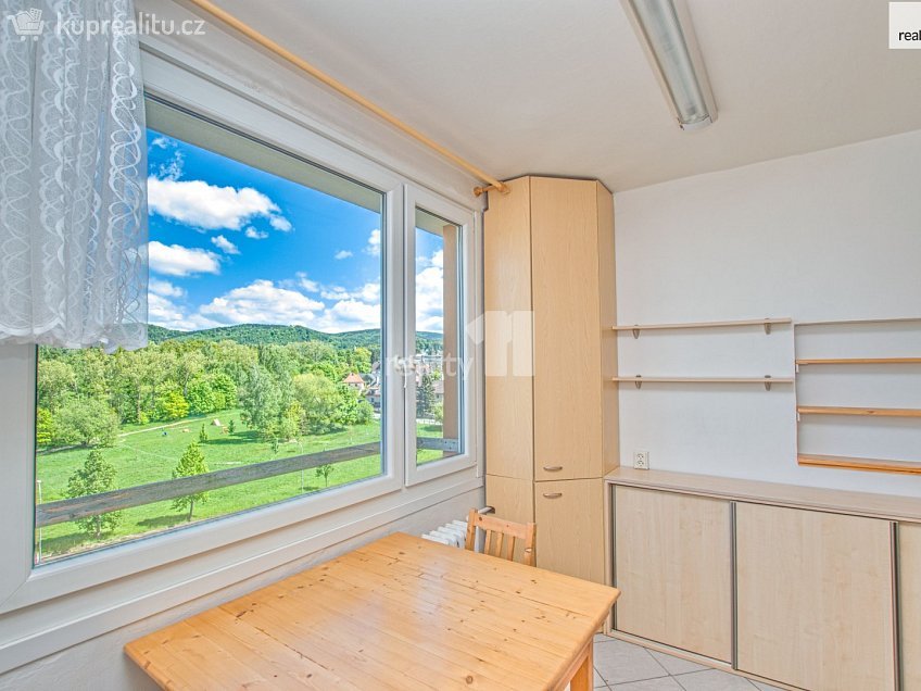 Pronájem bytu 3+1 80 m^2 Na Pískovně, Liberec 