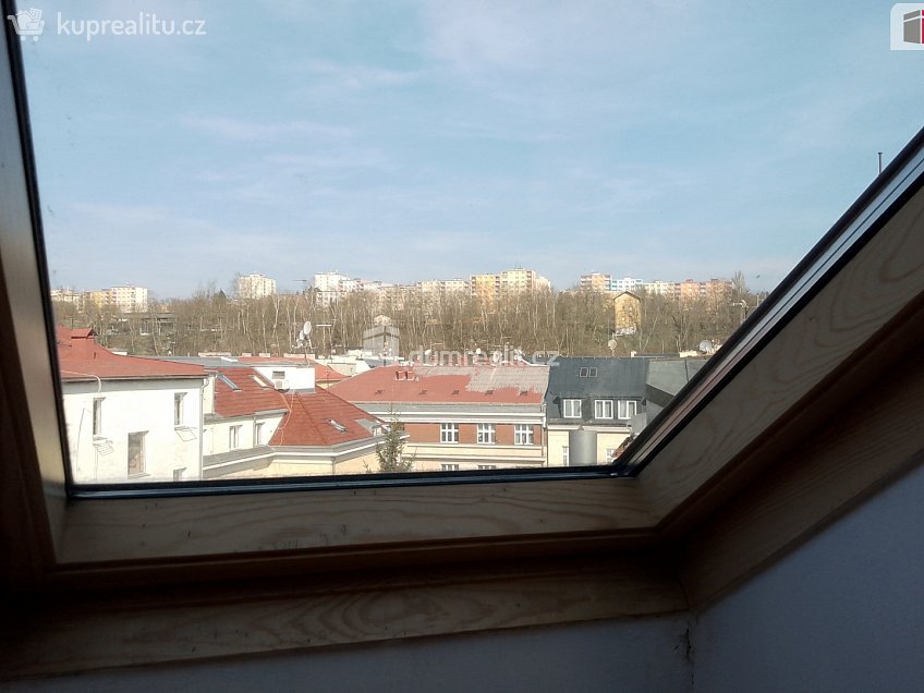 Prodej bytu 2+1 106 m^2 Vítězná, Karlovy Vary 