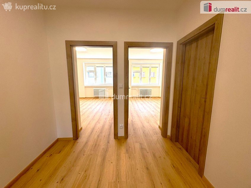 Pronájem bytu 3+kk 82 m^2 U svobodárny, Praha 9 