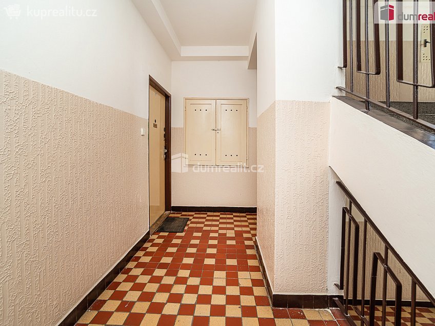 Pronájem bytu 3+kk 82 m^2 U svobodárny, Praha 9 