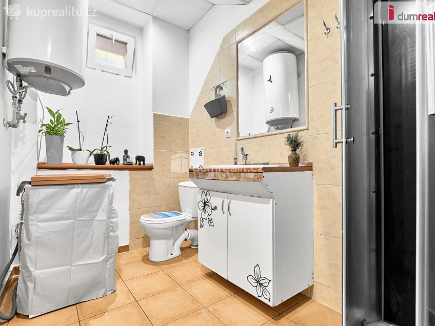 Prodej bytu 2+kk 35 m^2 Sokolovská, Karlovy Vary 